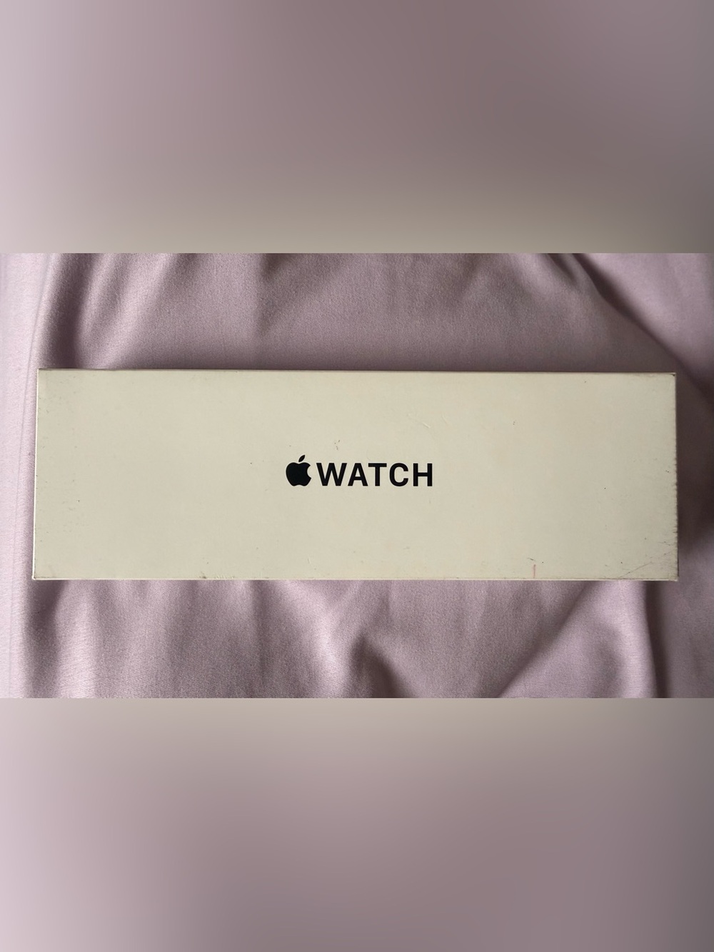 Apple Watch Series 4 (44 mm) in Rose Gold
